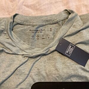 Abercrombie & Fitch Medium Green Air Knit Sleeveless tee